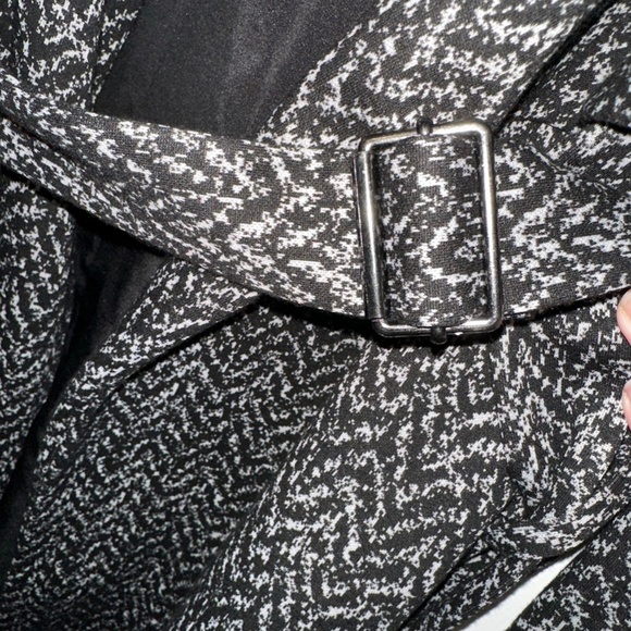 Banana Republic Jacket Belted Black White Chevron Dressy Lined Trench Womens 4 - Picture 4 of 5